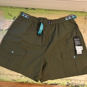 Backcountry belted water shorts, women’s L